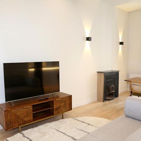 Piso Boutique Frente Al Casco Viejo De Bilbao Apartamento Exterior foto