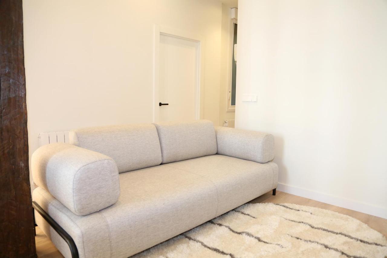 Piso Boutique Frente Al Casco Viejo De Bilbao Apartamento Exterior foto